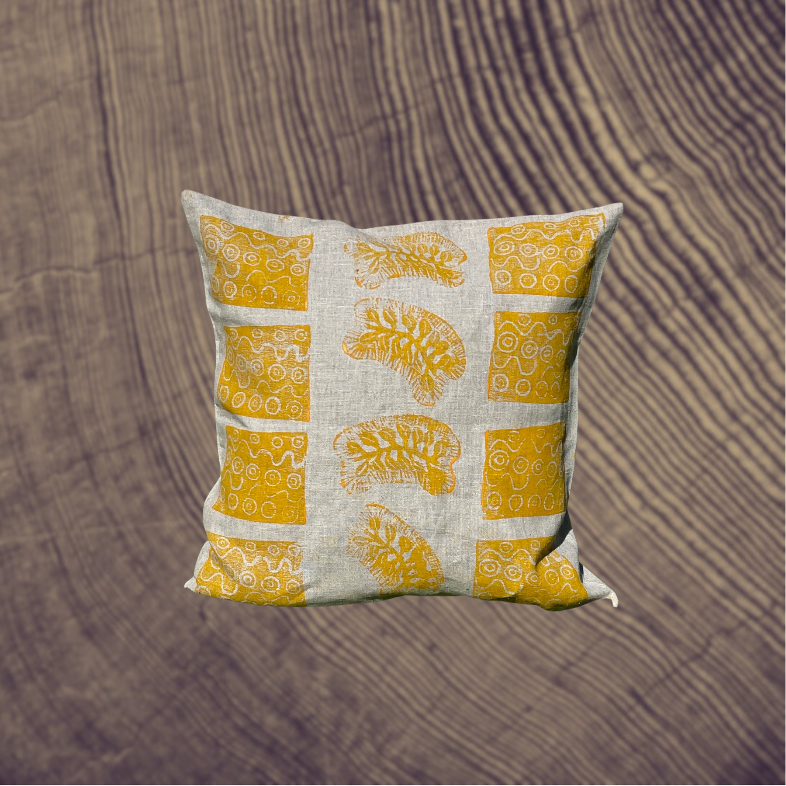 Linen cushion Nita Williams: Bush food and plants – Marnin Studio