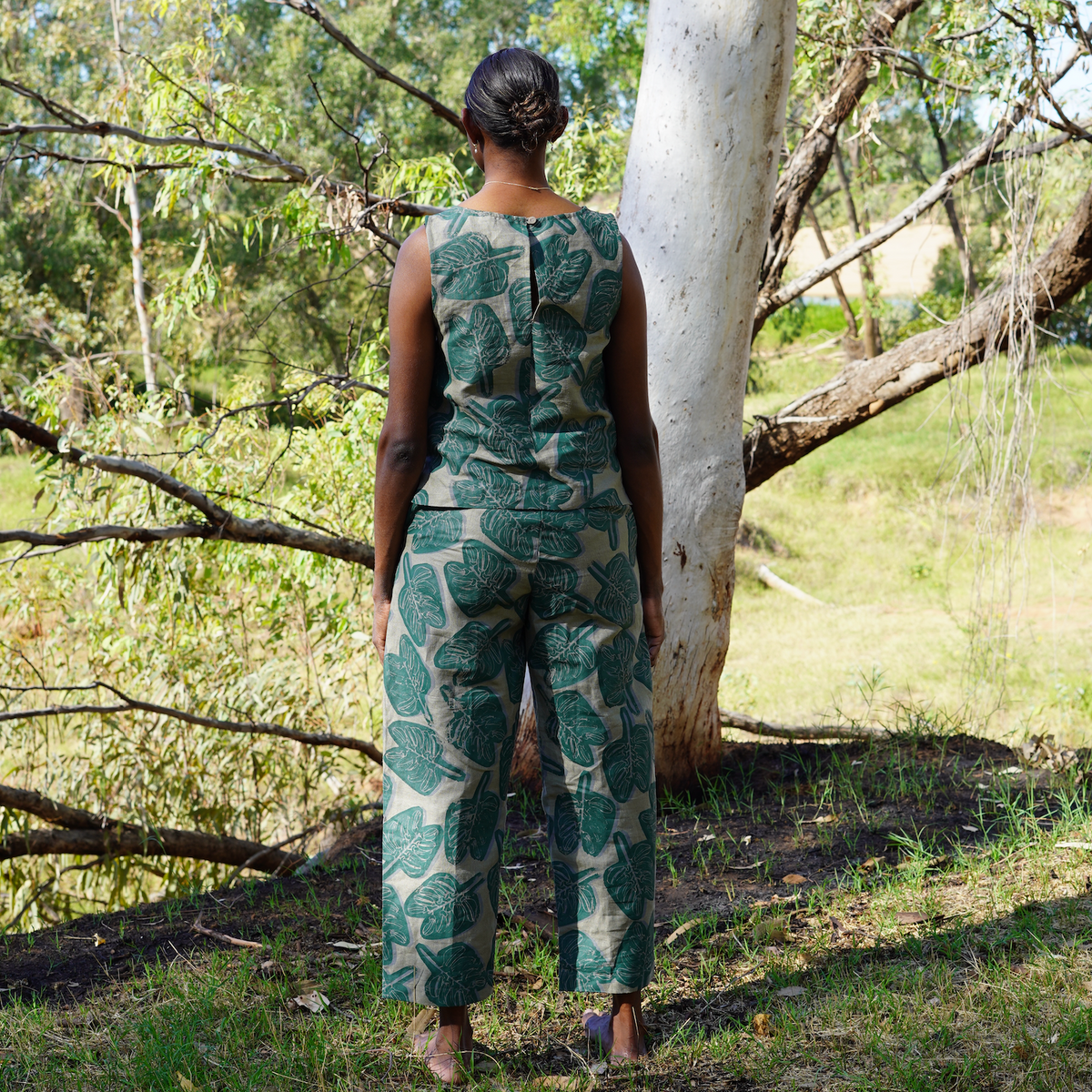 Barrel Pants - Charline Davis