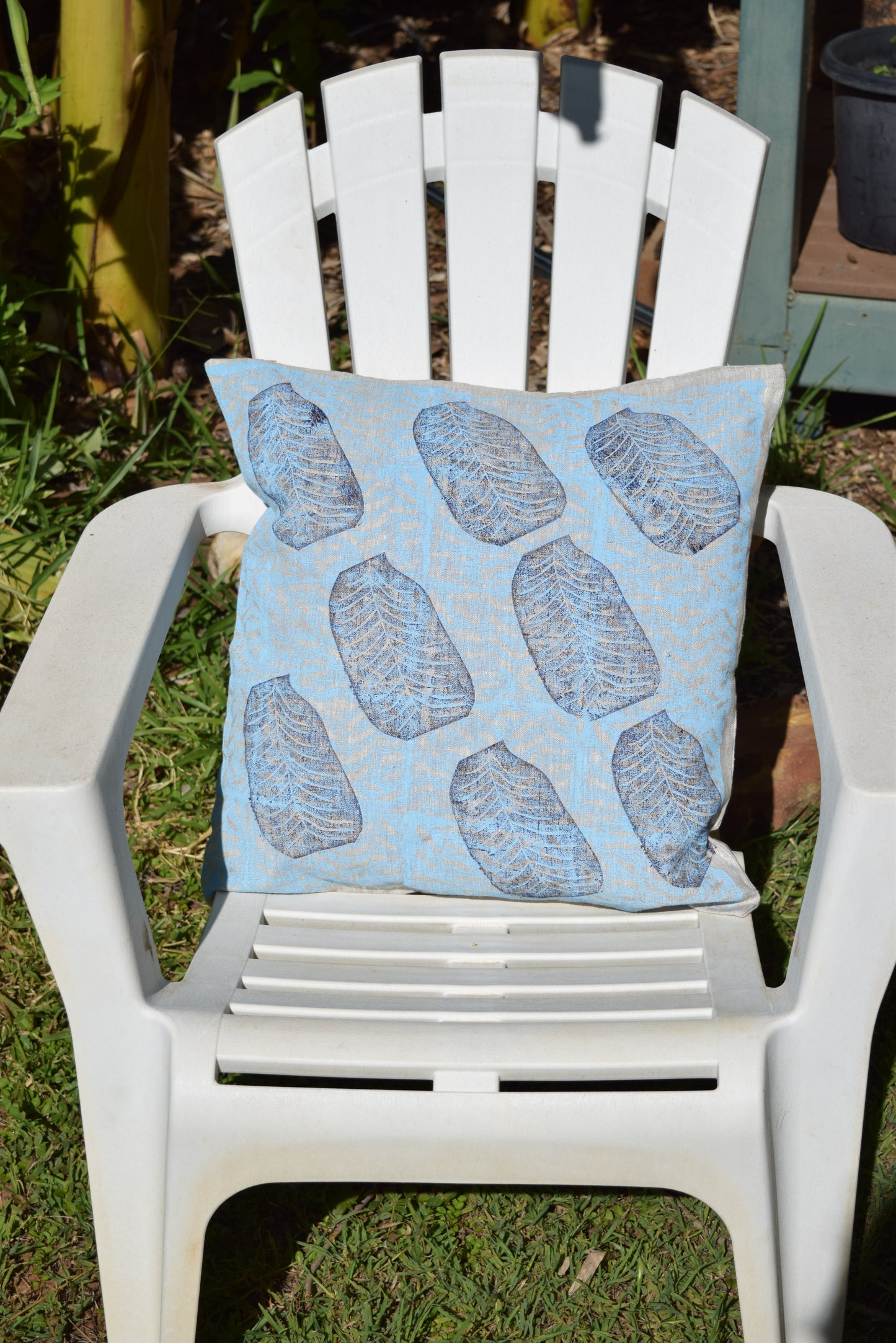 Linen cushion - Sally Marvin